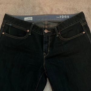 Gap 1969 always skinny Jean size 12r Like new